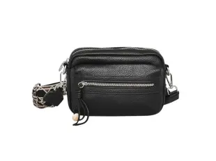 Черна дамска чанта - Beru