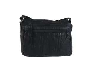 Черна дамска чанта - Petq Черна дамска чанта - Petq