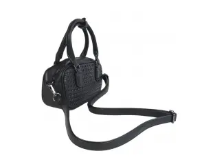 Черна дамска чанта - Zizia