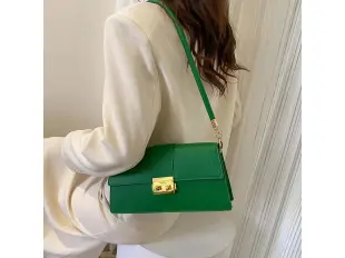 Зелена дамска чанта - Teria