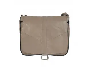 Кожена дамска чанта - Emai