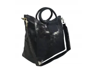 Кожена дамска чанта с косъм