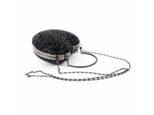 Блестяща черна чанта - сърце