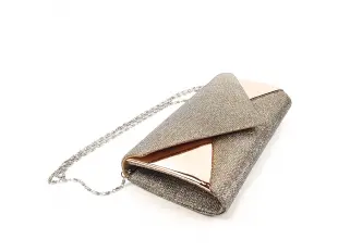 Златна чанта за абитуриентски бал