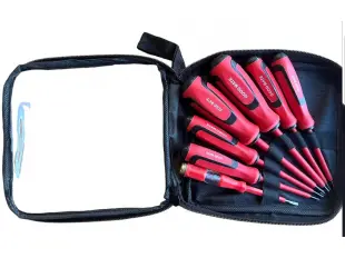 Комплект изолирани отвертки с фазомер 7бр. Комплект изолирани отвертки с фазомер 7бр.