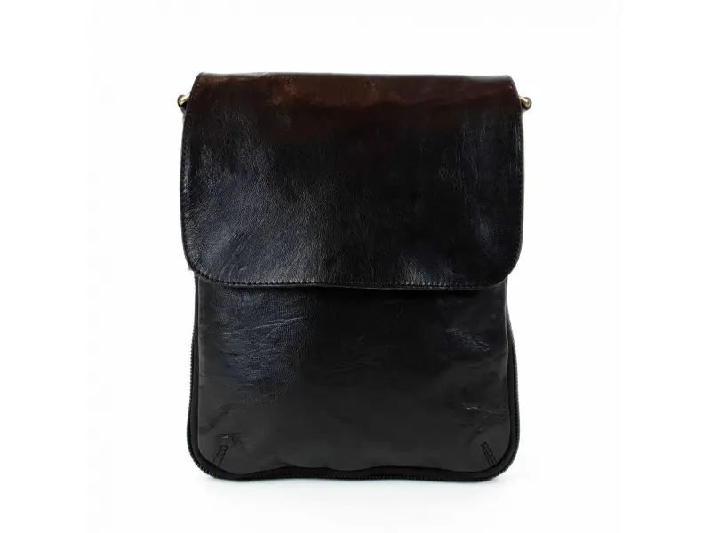 Черна кожена мъжка чанта с увеличение Черна кожена мъжка чанта с увеличение