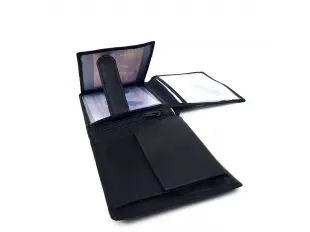 Удобен мъжки портфейл - естествена кожа