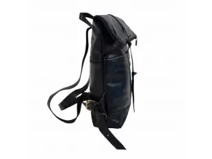 Черна раница - Tores